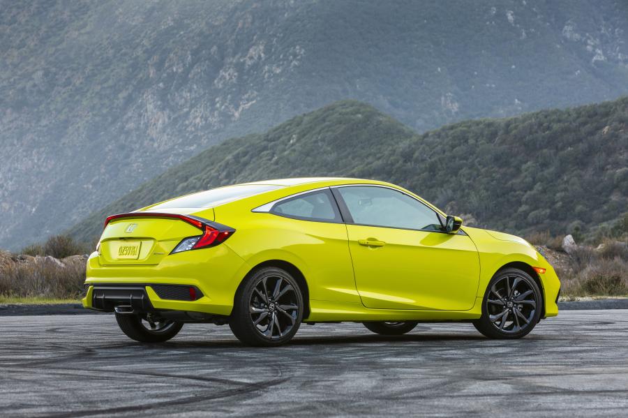  Honda Civic Sport Coupe (FC) 2018 года  (NA) (фото 7 из 42)